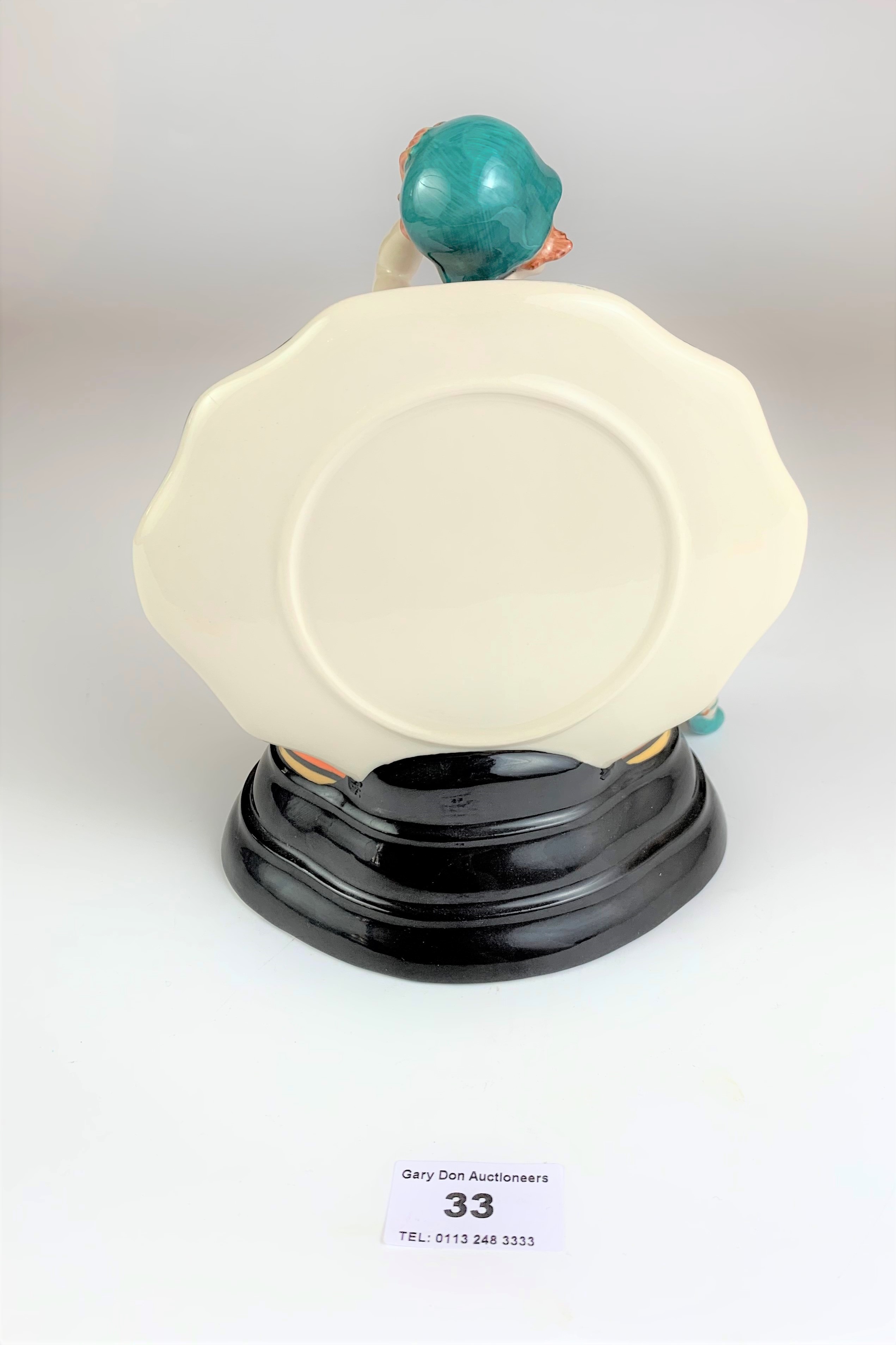 Ceramic figure by Peggy Davies – Putting on the Ritz, no. 147/1250 - Image 3 of 5