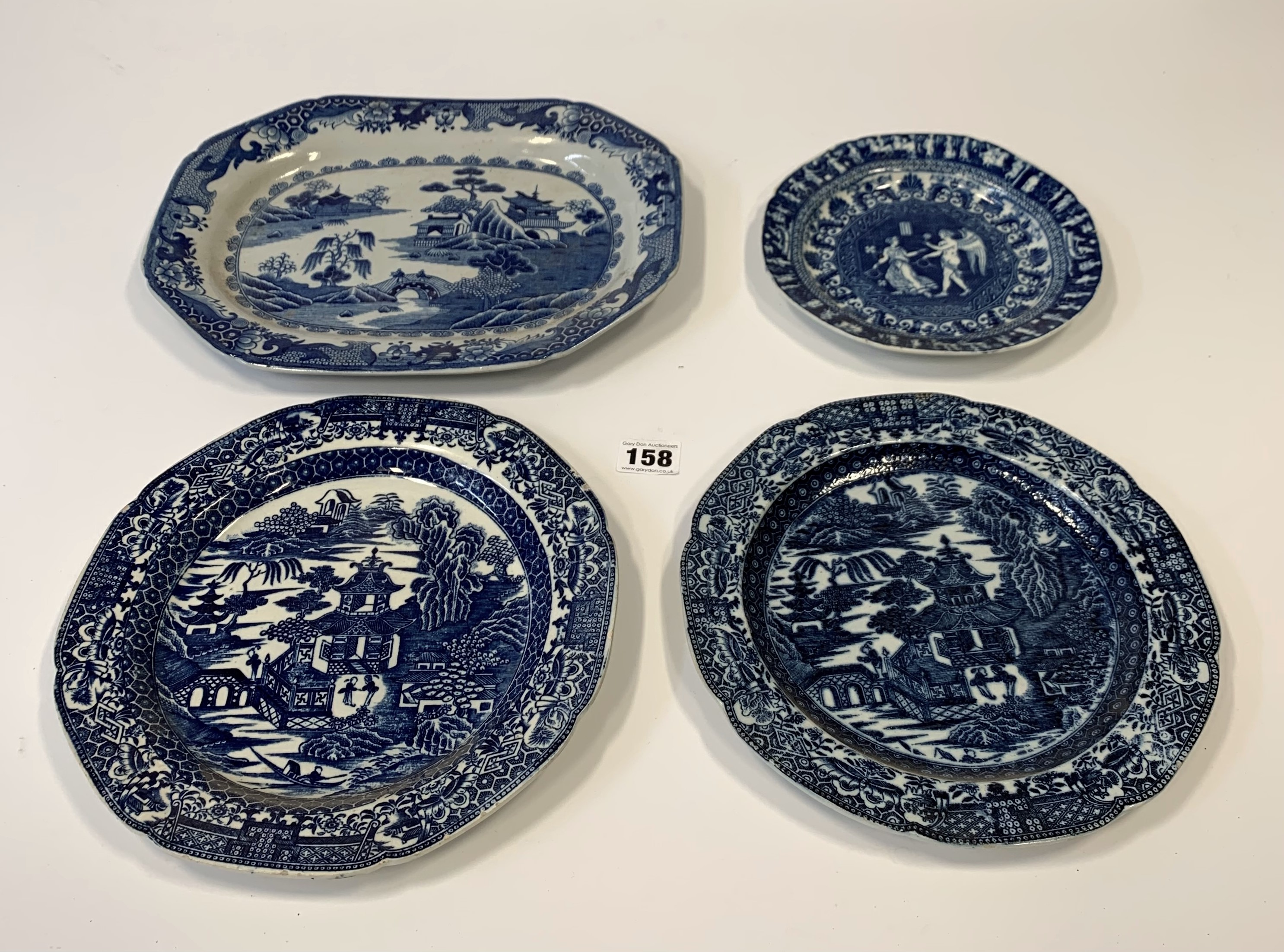 4 blue/white plates 12”, 9.5”, 9” & 7” (chipped)