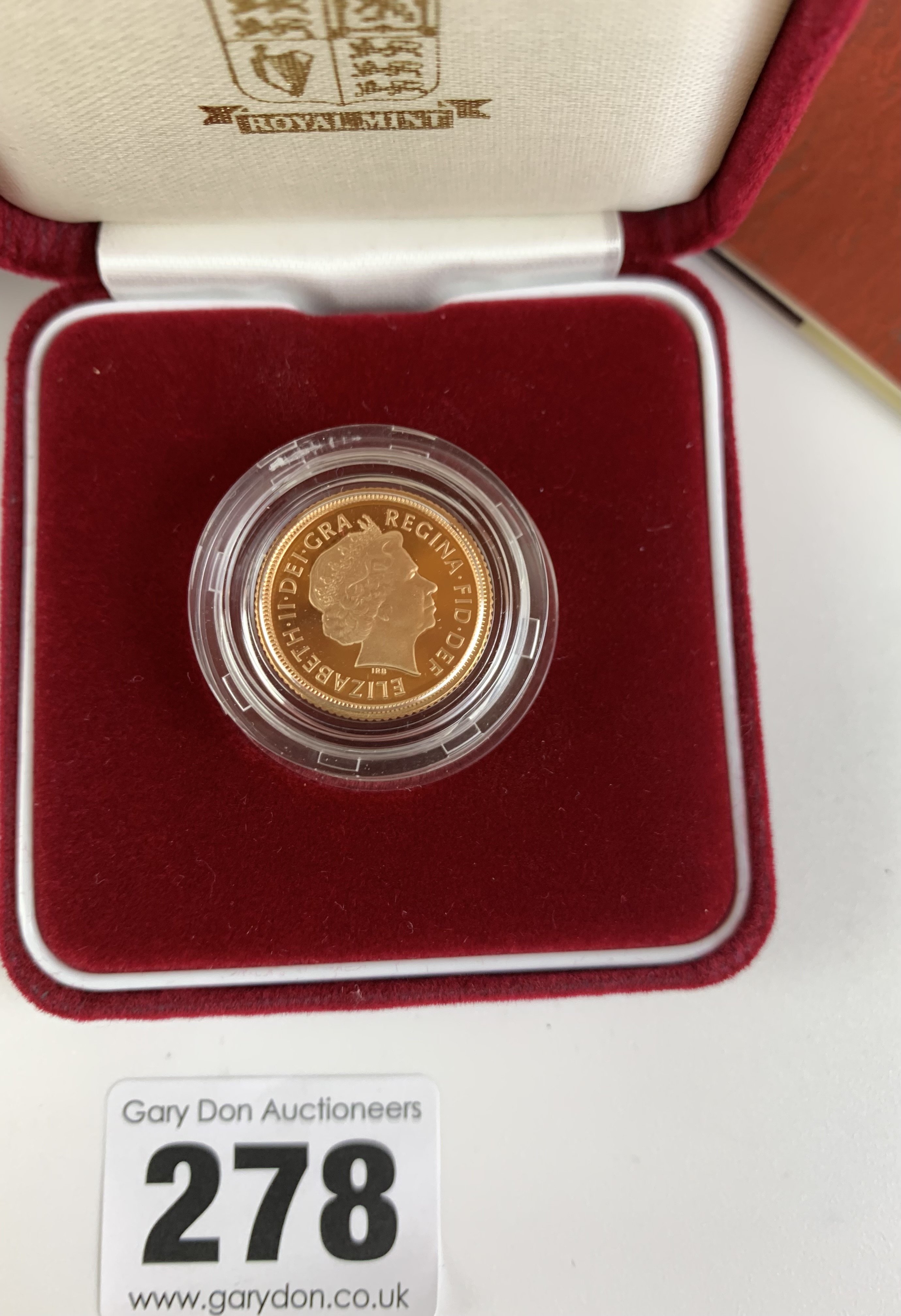 Gold proof half sovereign 2004 in original box with certificate of authenticity - Image 3 of 4