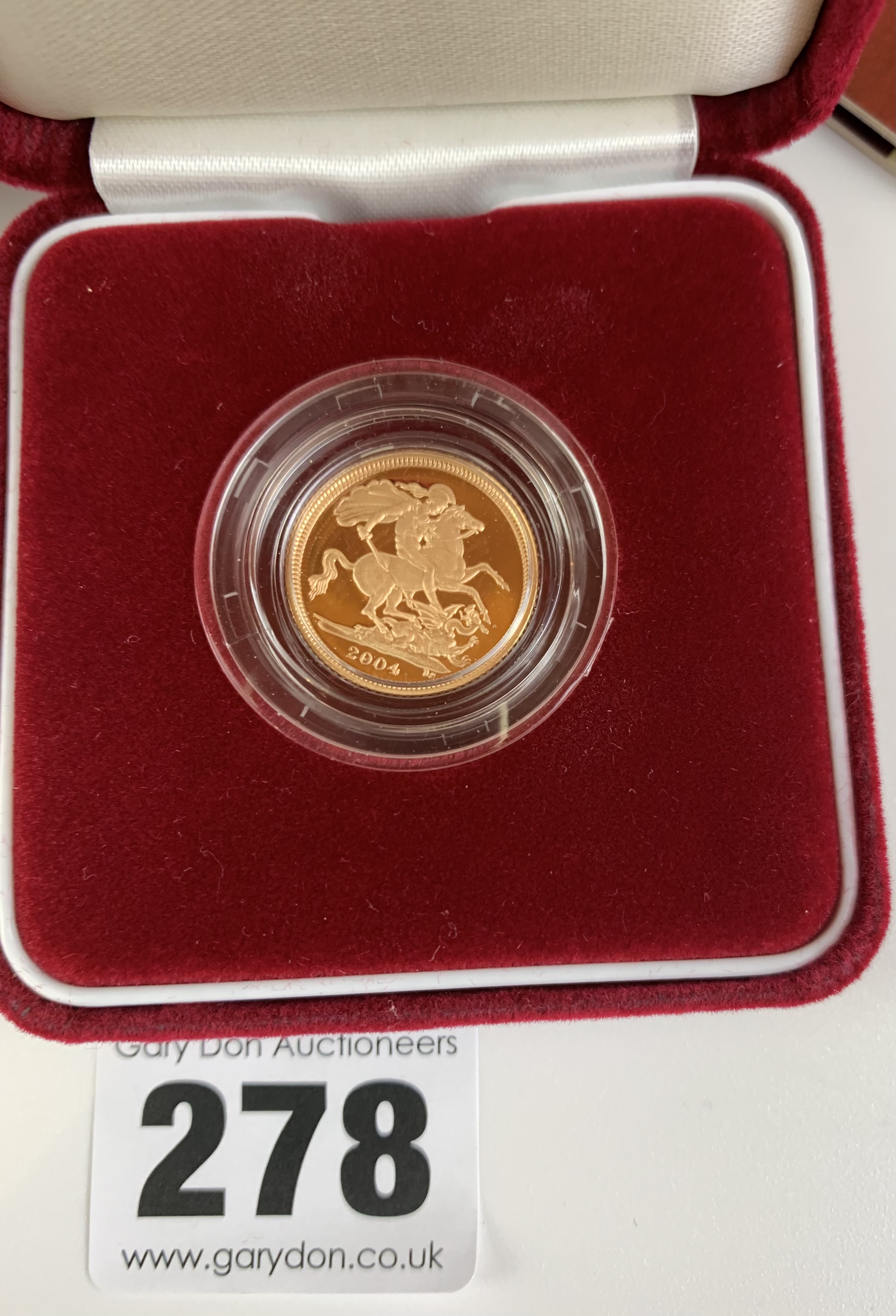 Gold proof half sovereign 2004 in original box with certificate of authenticity - Image 2 of 4