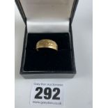 18k gold Mizpah ring, size N, w: 4.1 gms