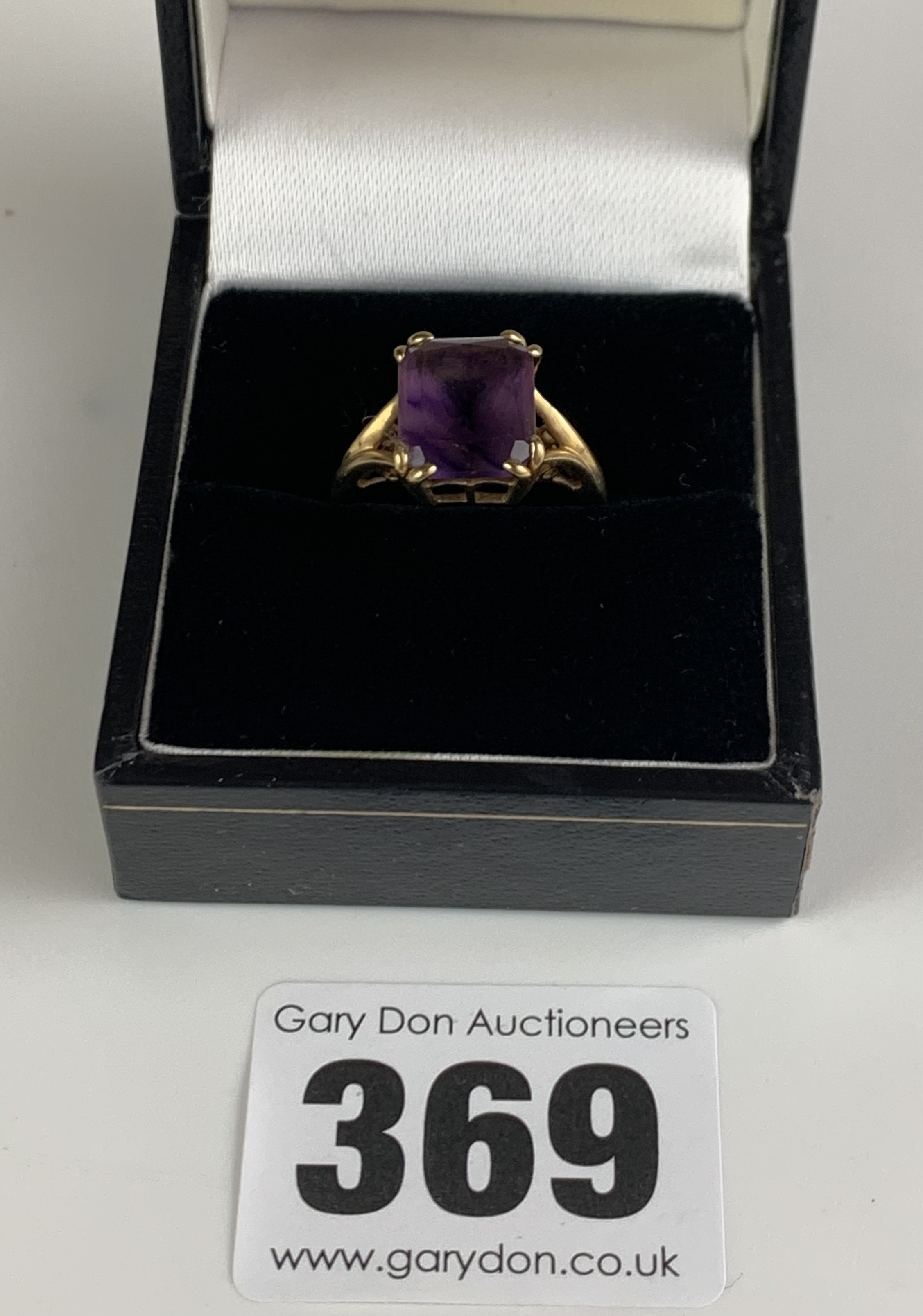 9k gold ring with purple stone, size L, w: 2.6 gms - Image 2 of 6
