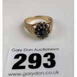 9k gold ring with blue stone, size O/P, w: 4.1 gms