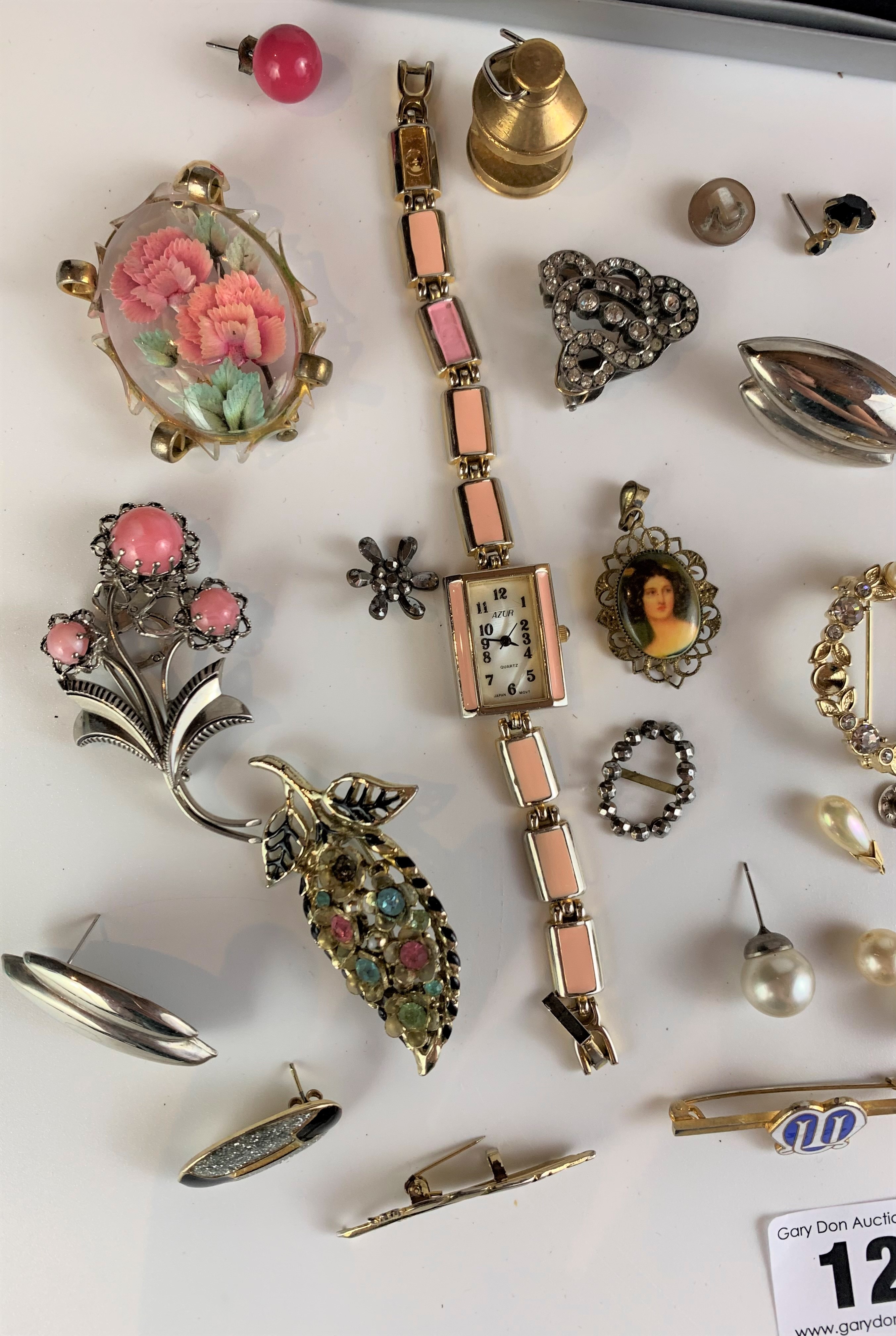 Dress jewellery including brooches, earrings, rings, souvenir spoon, odd coins and Azur watch - Image 2 of 9