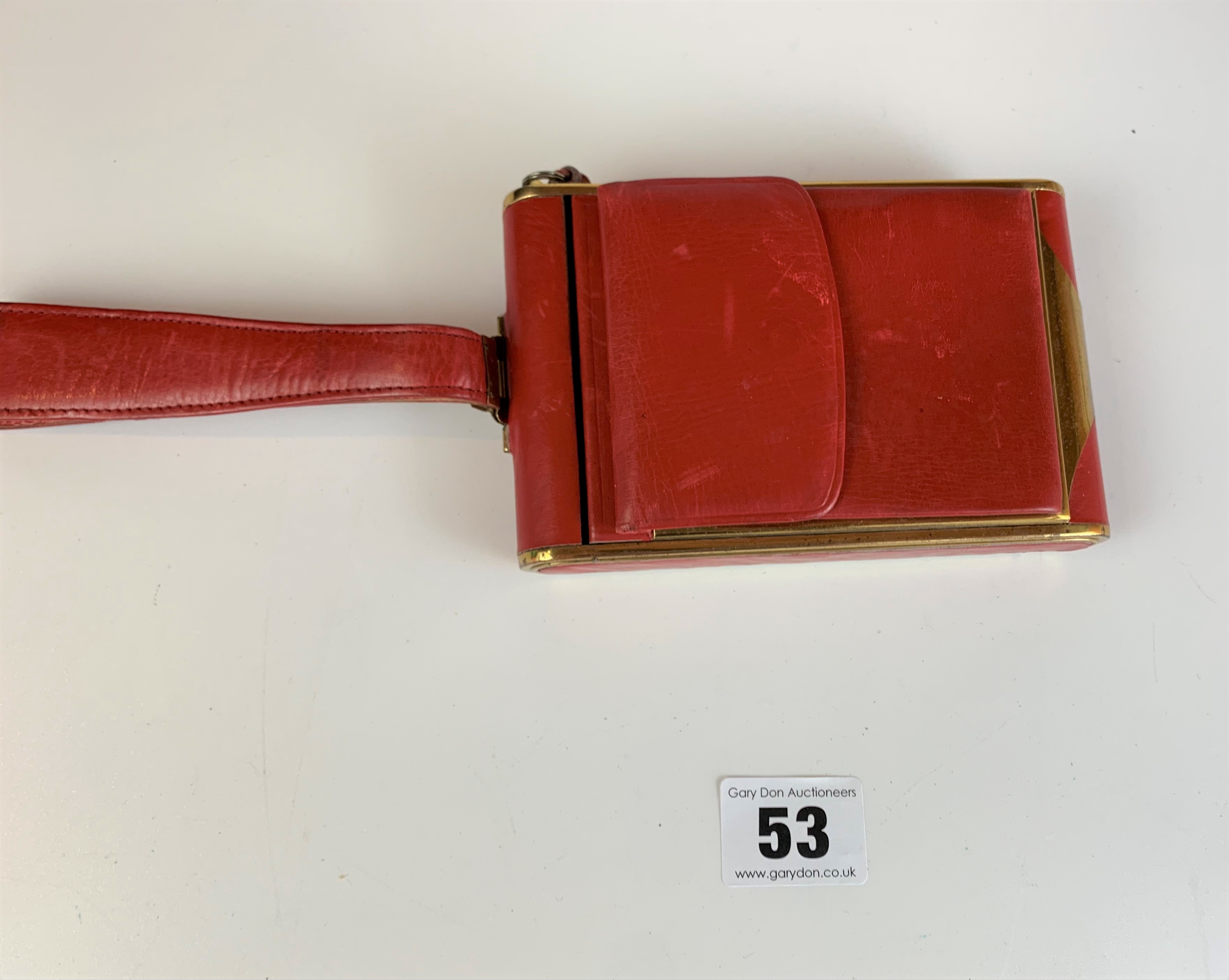 Vintage red leather compact, 2 fans and Stratton comb - Image 3 of 4
