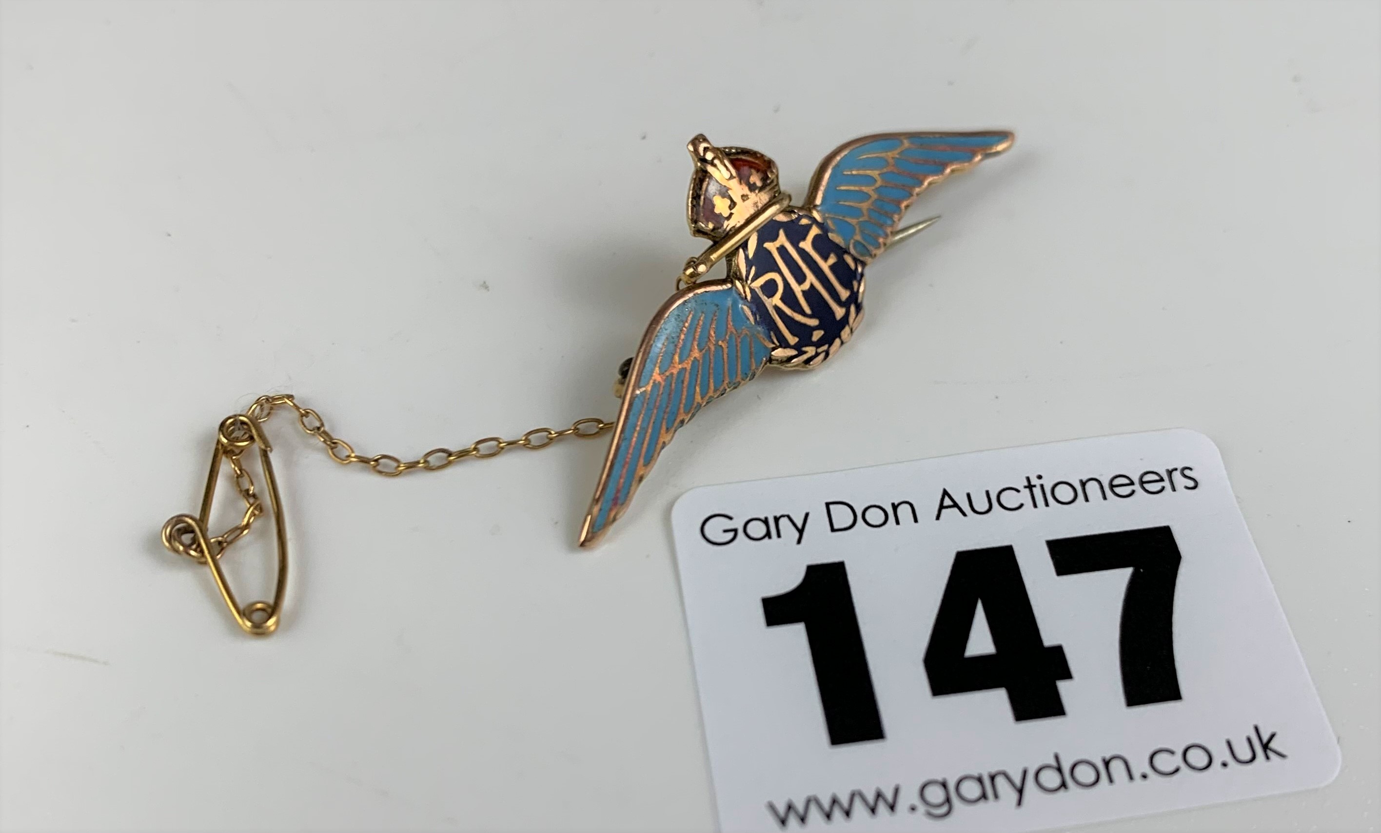 9k gold and enamel RAF badge, length 1.5”, w: 3.1 gms - Image 2 of 3