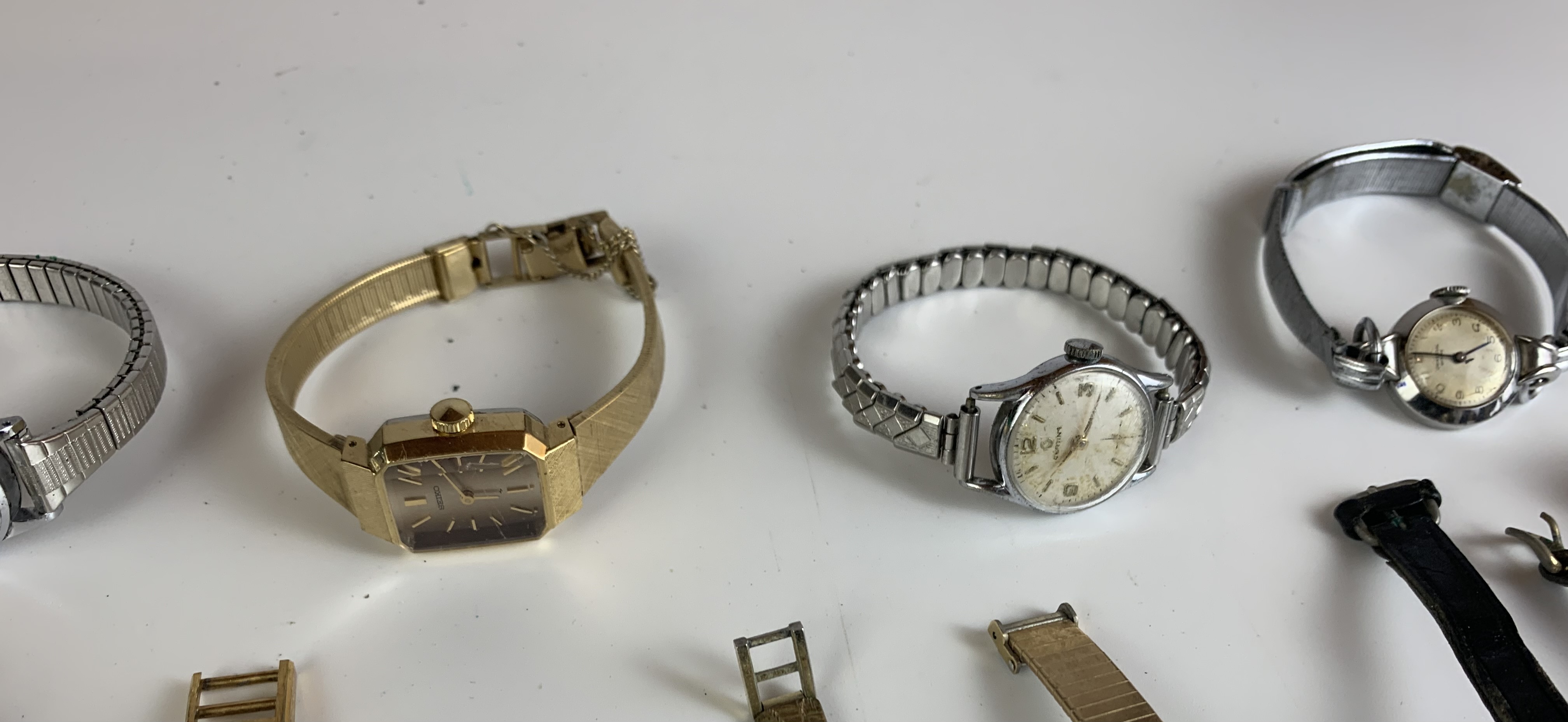 20 assorted ladies watches - Image 7 of 12