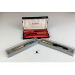 Boxed Parker fountain pen and ballpoint pen set, cased Parker fountain pen and cased Parker