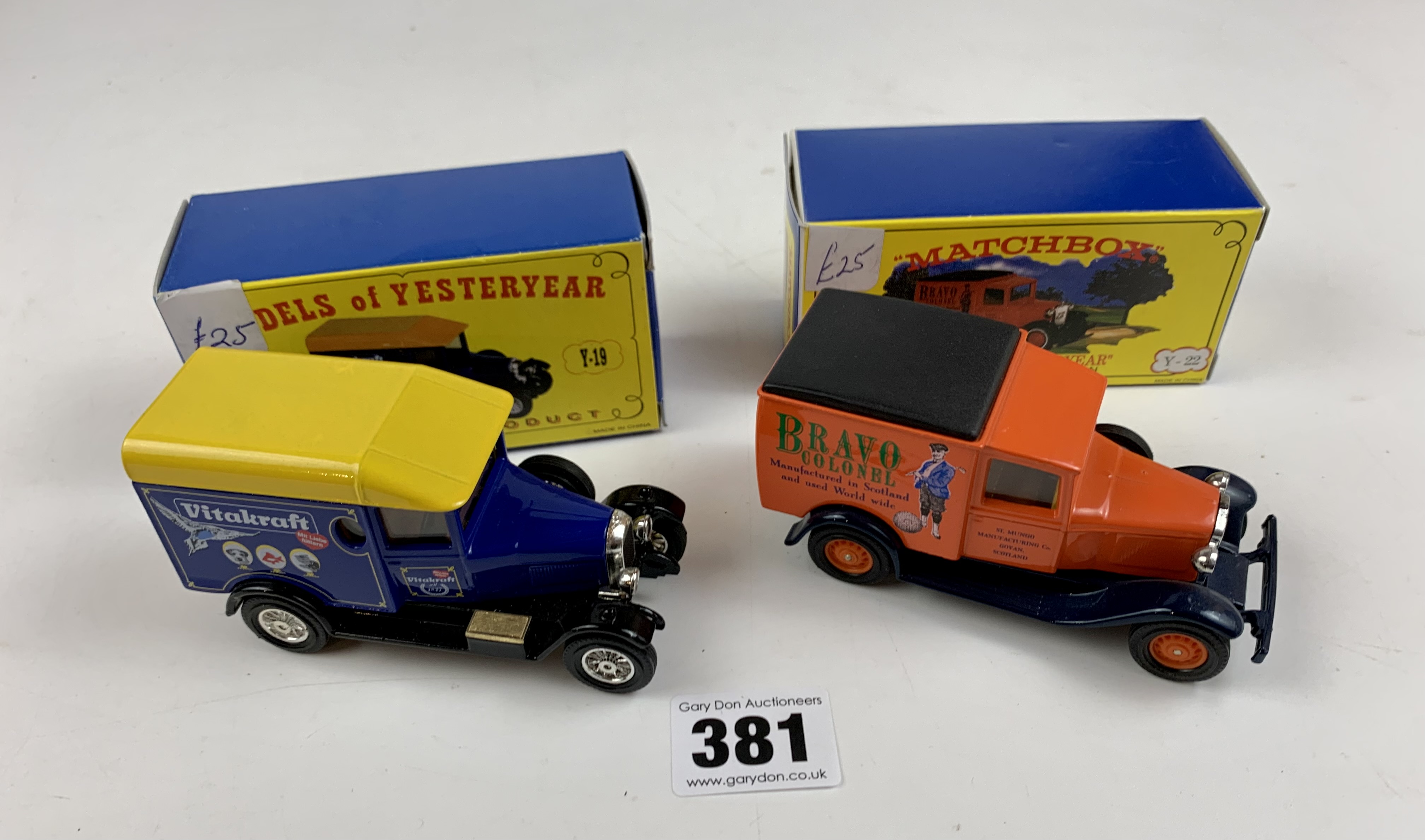 2 boxed Matchbox Models of Yesteryear Y-19 1929 Morris Cowley Lieferwagen ‘Vitakraft’ and Y-22 - Image 3 of 4