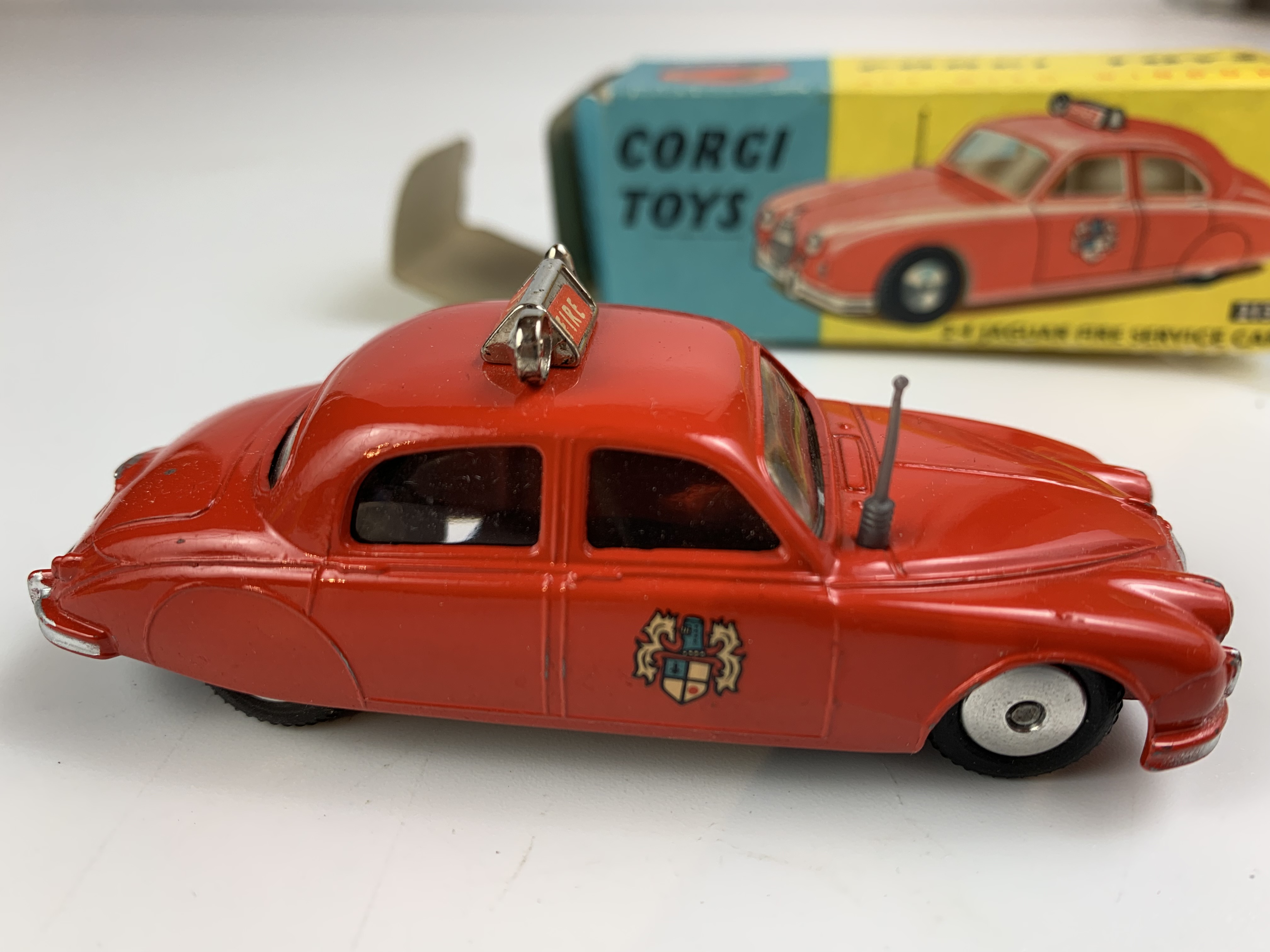 Boxed Dinky Toys 481 Bedford 10 CWT Van ‘Ovaltine’ and boxed Corgi Toys 213 2.4 Jaguar Fire - Image 8 of 11