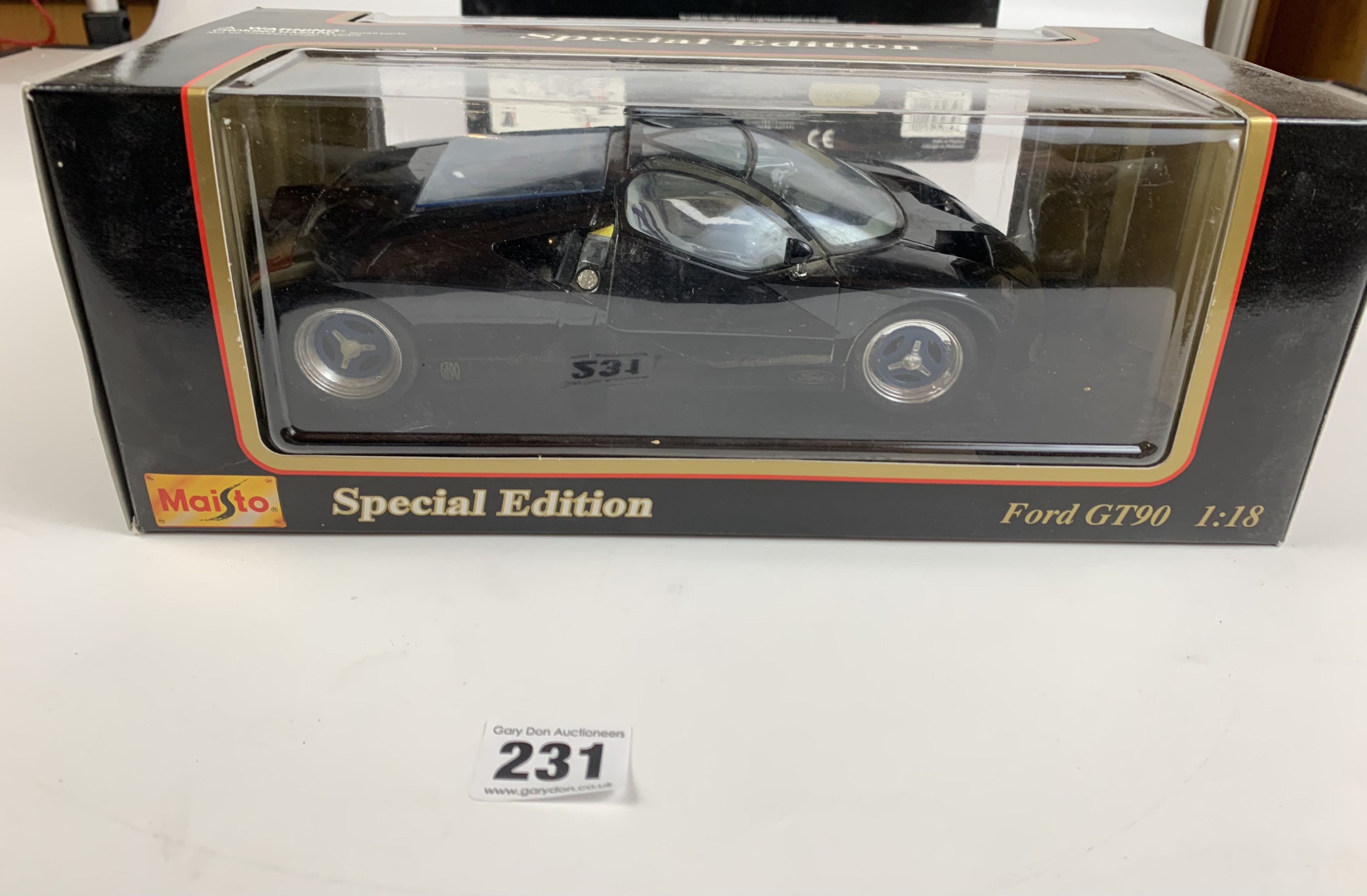 2 boxed Maisto Special Edition 1:18 die cast cars – Citroen 2CV and Ford GT90 - Image 2 of 7