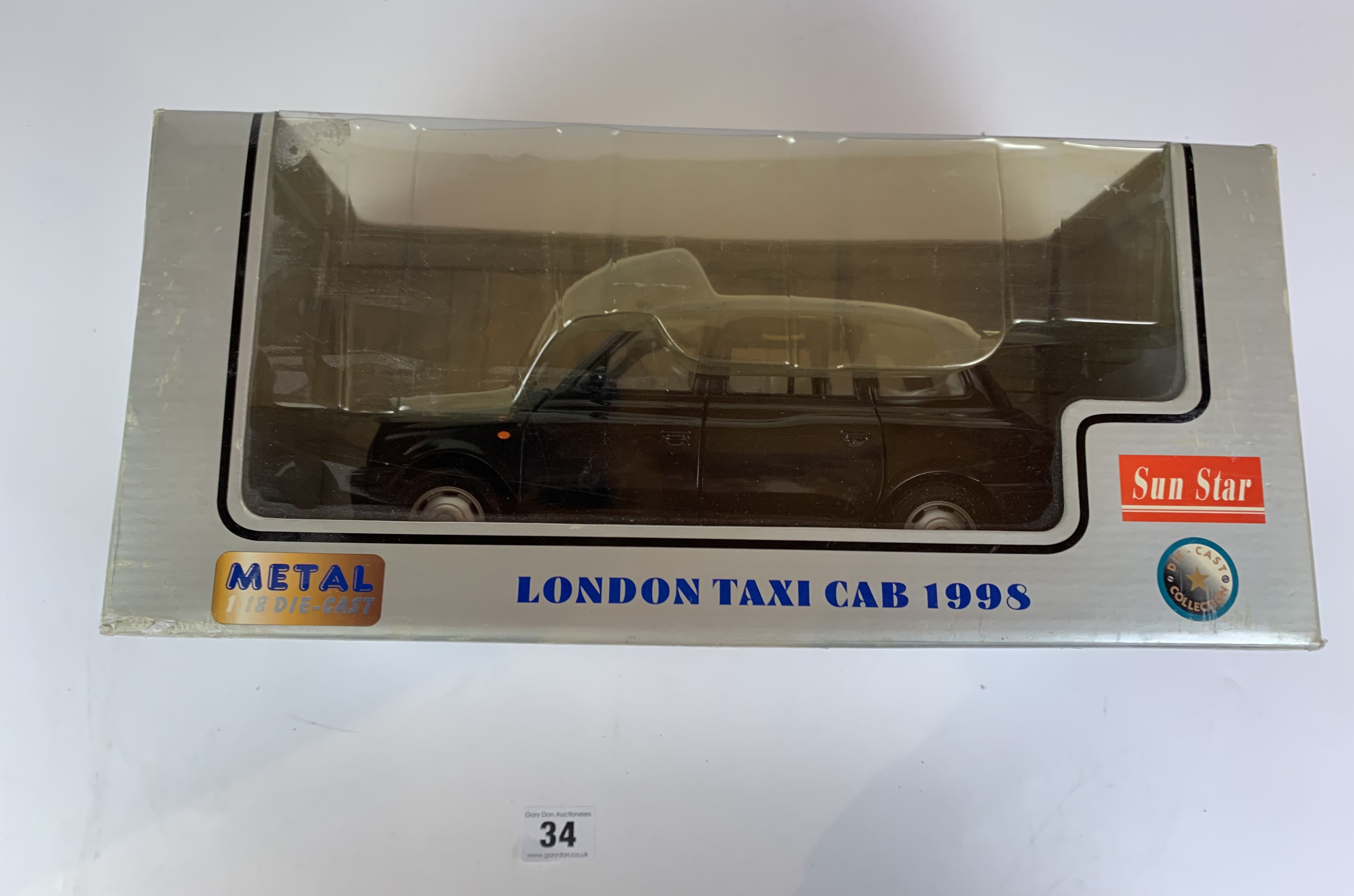 Boxed Metal Sun Star London Taxi Cab 1998 and Sun Star The New Millenium Edition Limousine 2000 - Image 7 of 7