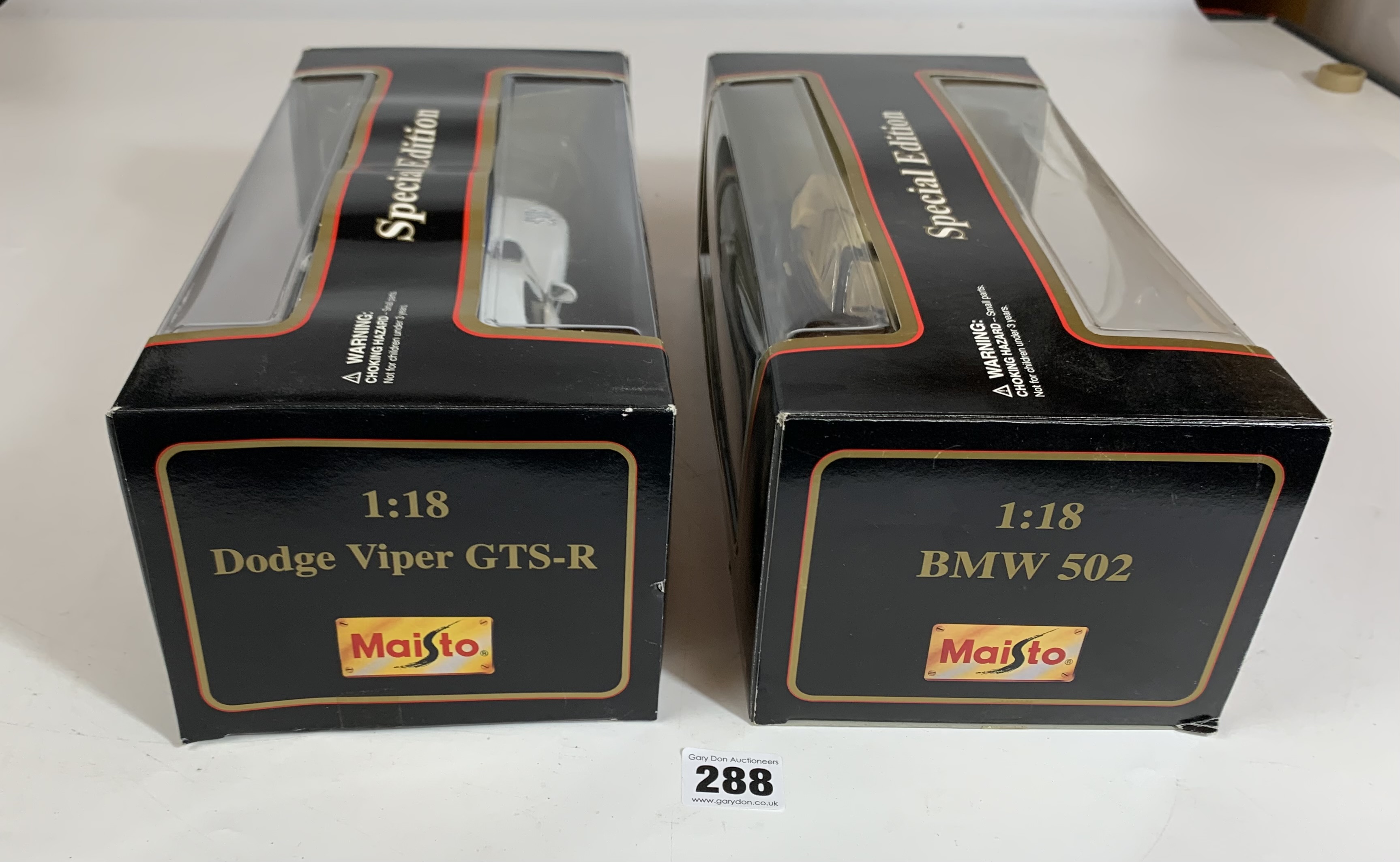 2 boxed Maisto Special Edition 1:18 die cast cars – Dodge Viper GTS-R and BMW 502 - Image 5 of 7