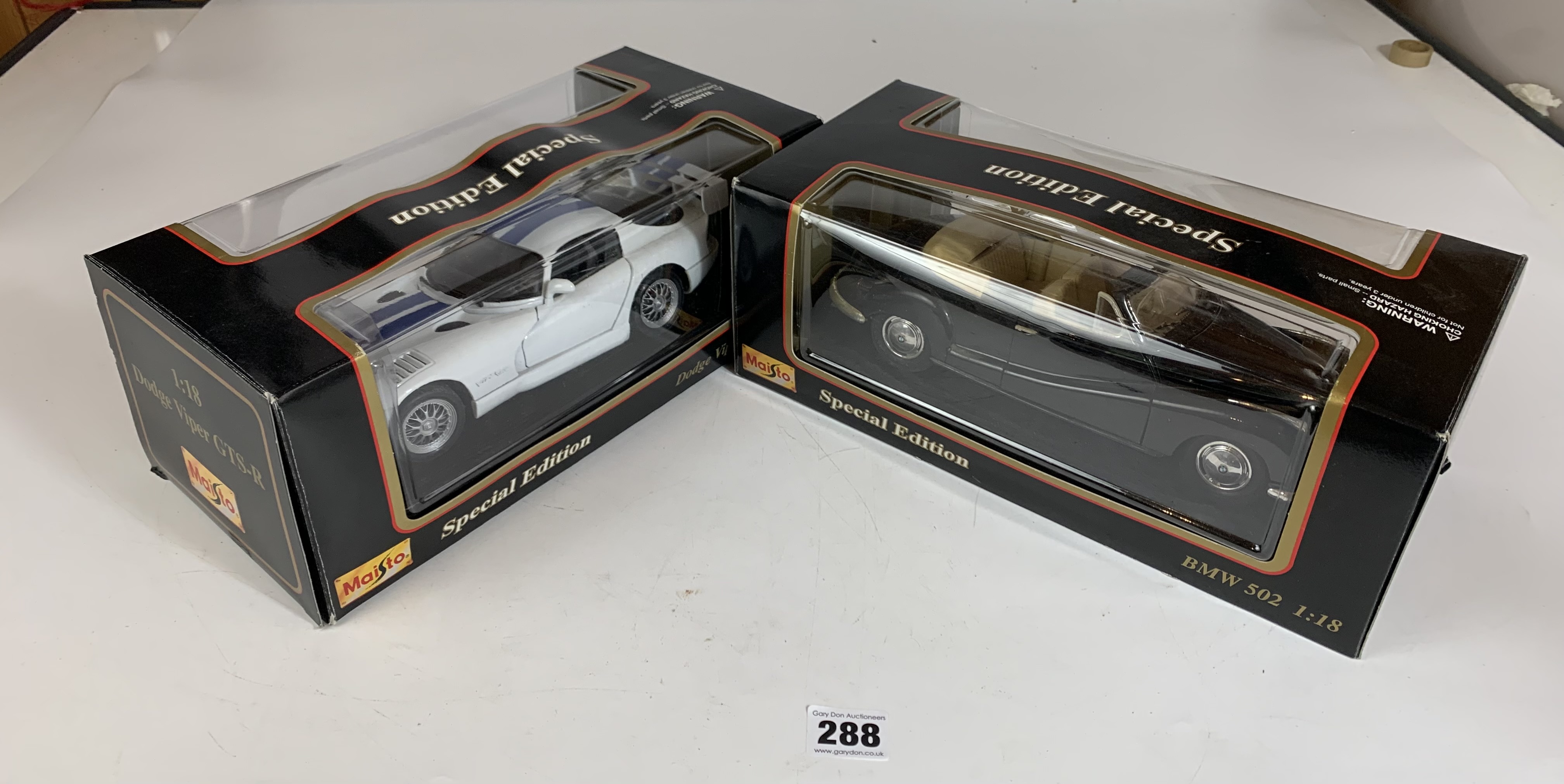 2 boxed Maisto Special Edition 1:18 die cast cars – Dodge Viper GTS-R and BMW 502 - Image 7 of 7