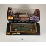 2 boxed Maisto Special Edition 1:18 die cast cars – Jaguar Mark II and Corvette 1995 Indianapolis