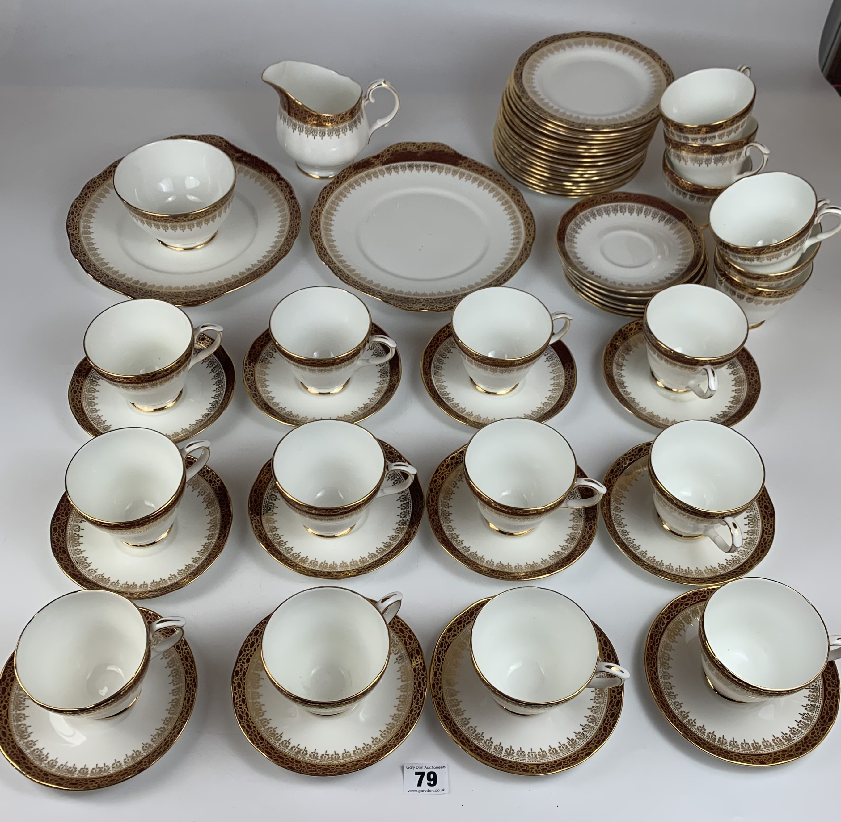 58 piece Duchess bone china ‘Winchester’ tea service to include 18 cups, 18 saucers, 18 side plates,