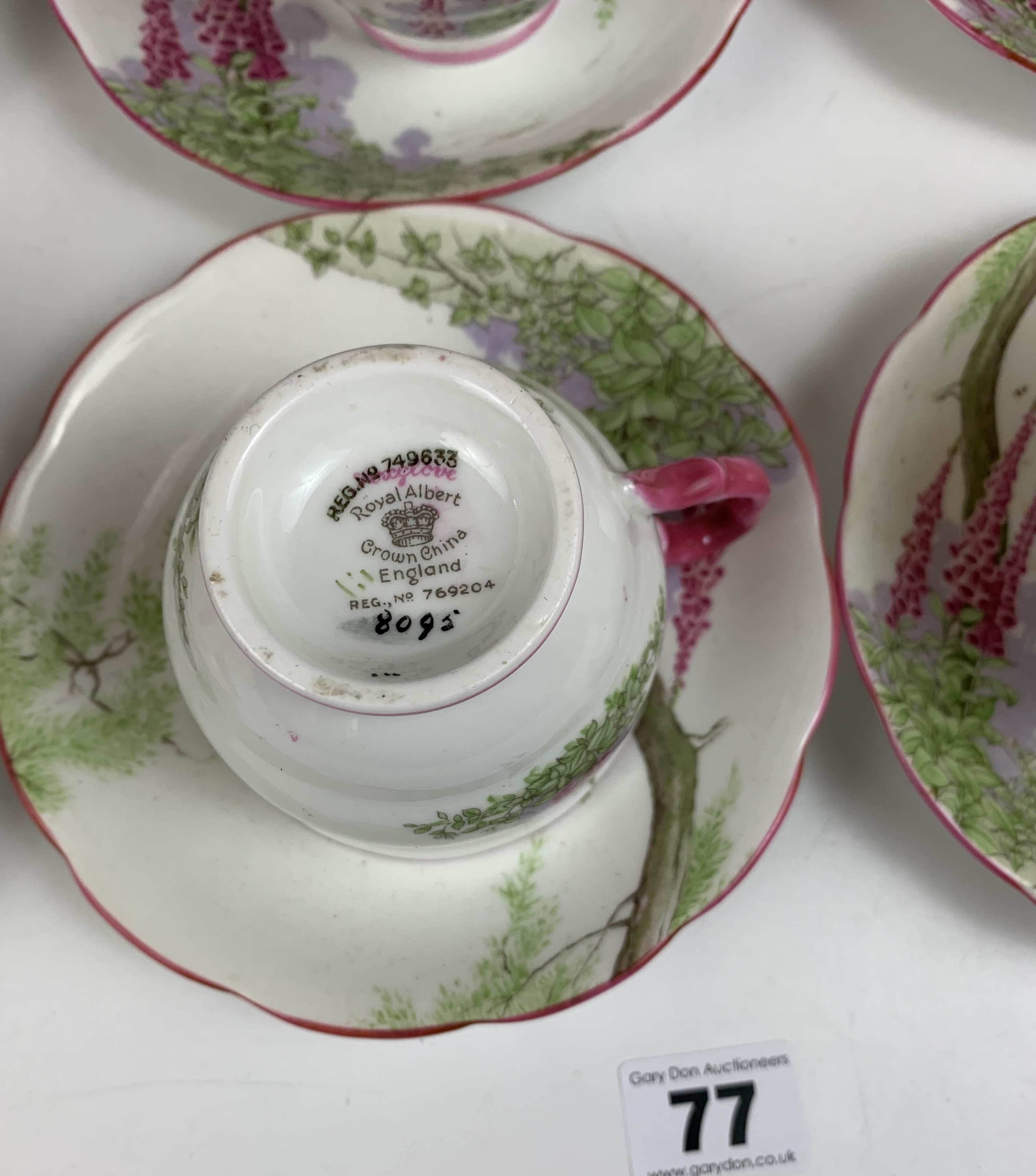 34 piece Royal Albert ‘Foxglove’ tea service to include 10 cups (2 cracked), 10 saucers (1 chipped), - Image 4 of 6