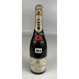 75cl bottle of Moet & Chandon Dry Imperial Champagne 1959