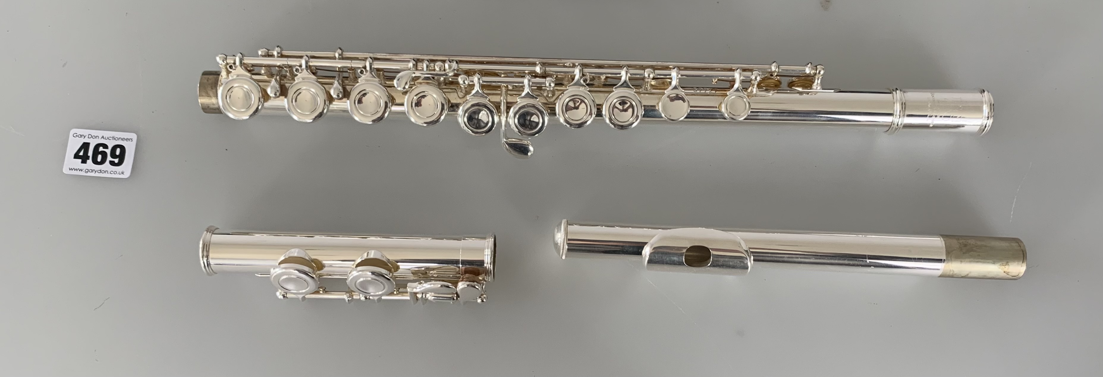 Boosey & Hawkes 400 flute in hard case - Image 2 of 4