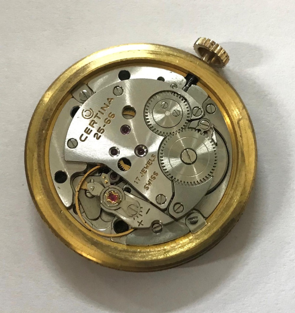 Certina 9ct gentleman's wristwatch, London 1966, case no. 23518, circular silvered dial with baton - Image 3 of 4
