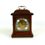 Mahogany cased Woodford Franz Hermle bracket clock, 9.4" high (key)