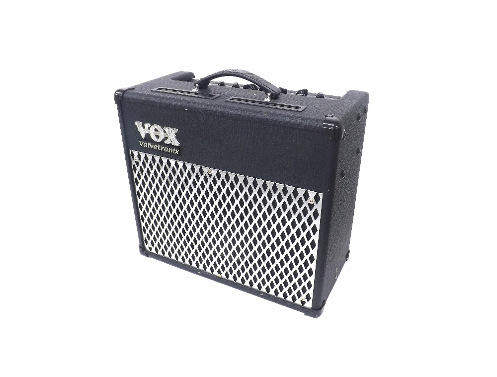 Vox Valvetronics AD30VT guitar amplifier