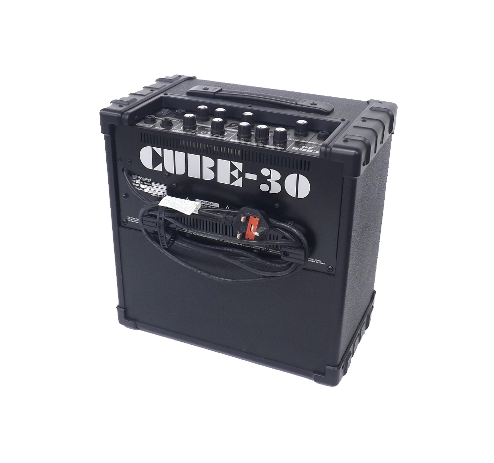 Roland Cube 30 guitar amplifier - Image 2 of 2