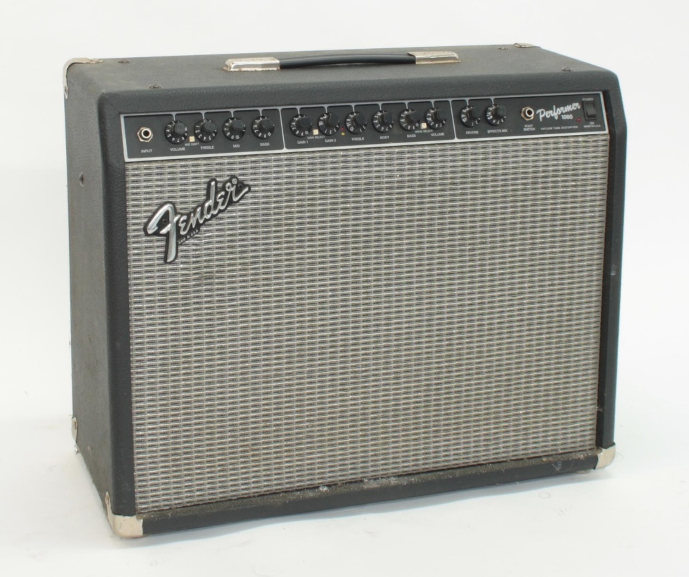 Fender Performer 1000 guitar amplifier, made in USA, ser. no. L0-662218