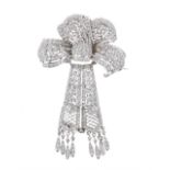 Attractive white metal diamond tassel brooch, 21gm, 68mm x 41mm (41)