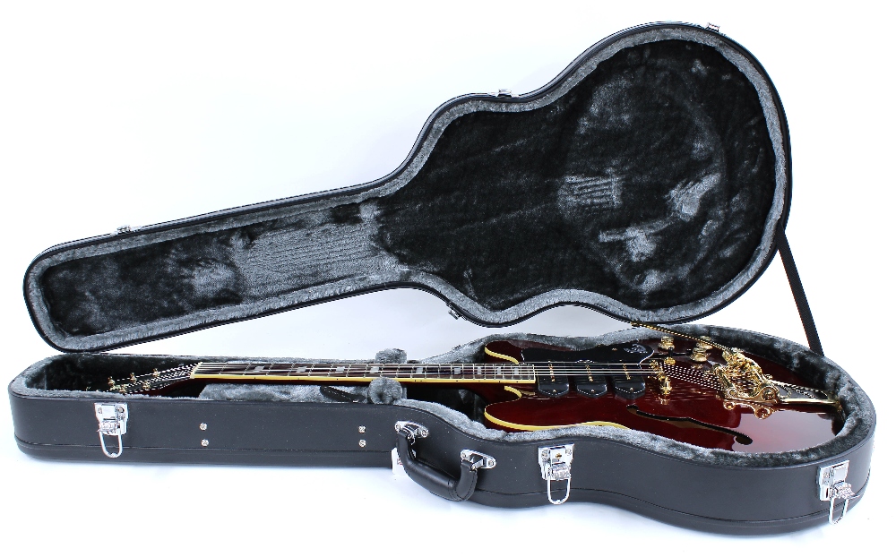 2017 Epiphone Limited Edition Riviera P93 semi-hollow body electric guitar, made in China, ser. - Image 3 of 3