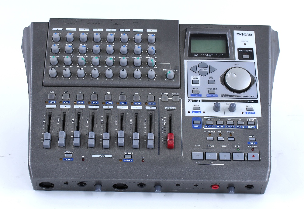 Tascam DP-01FX Digital Portastudio