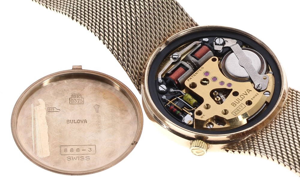 Bulova Accutron 9ct gentleman's bracelet watch, ref. 888-3, import hallmark for London 1973, - Image 3 of 3