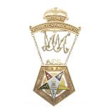 Masonic 9ct and enamel brooch for the 'Ayrshire District Grand Chapter', 22.5g, 100mm x 42mm