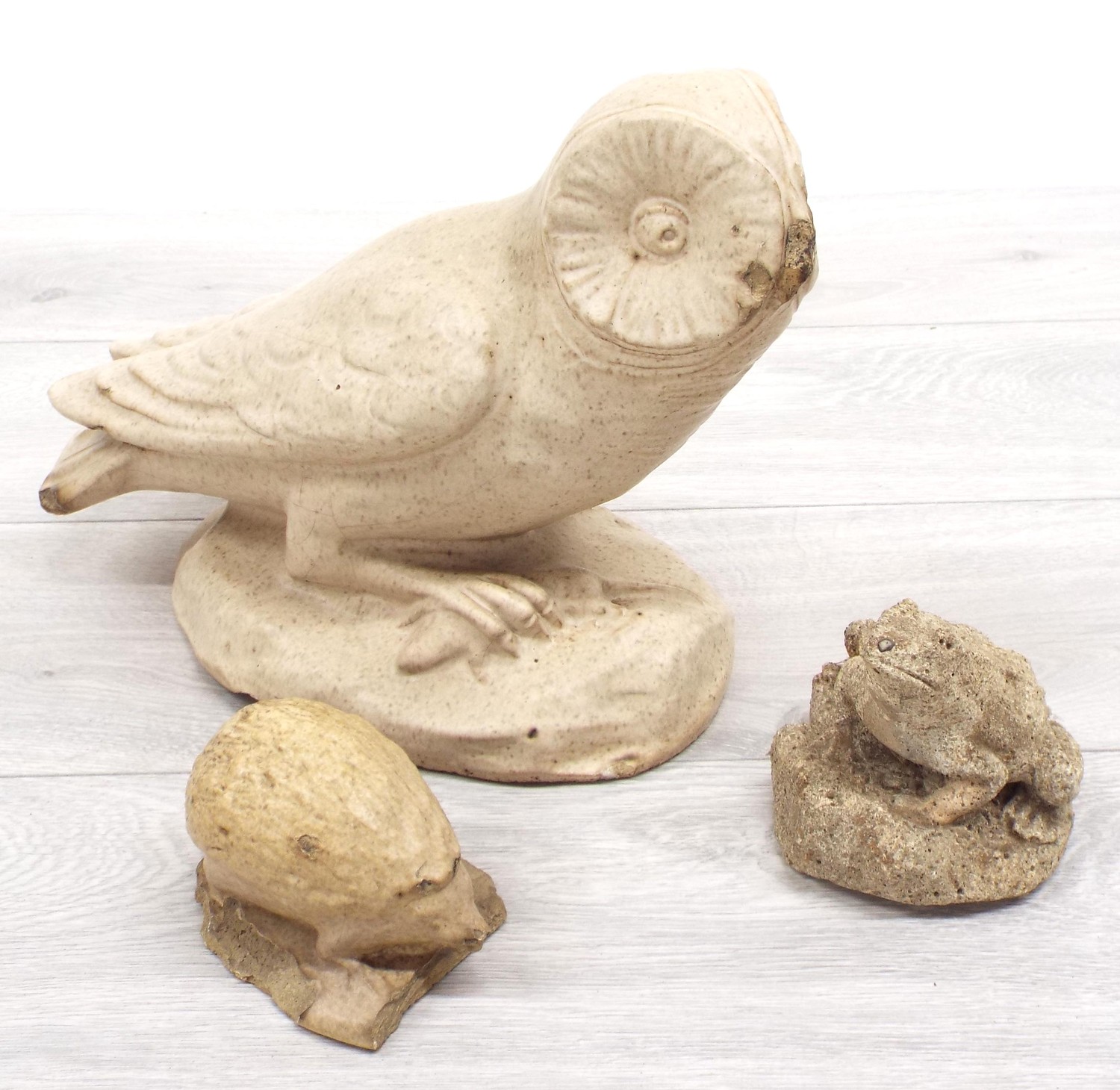 Lefcoware pottery model of an owl, 9.5" high (af losses to end of tail feathers and glaze hairline