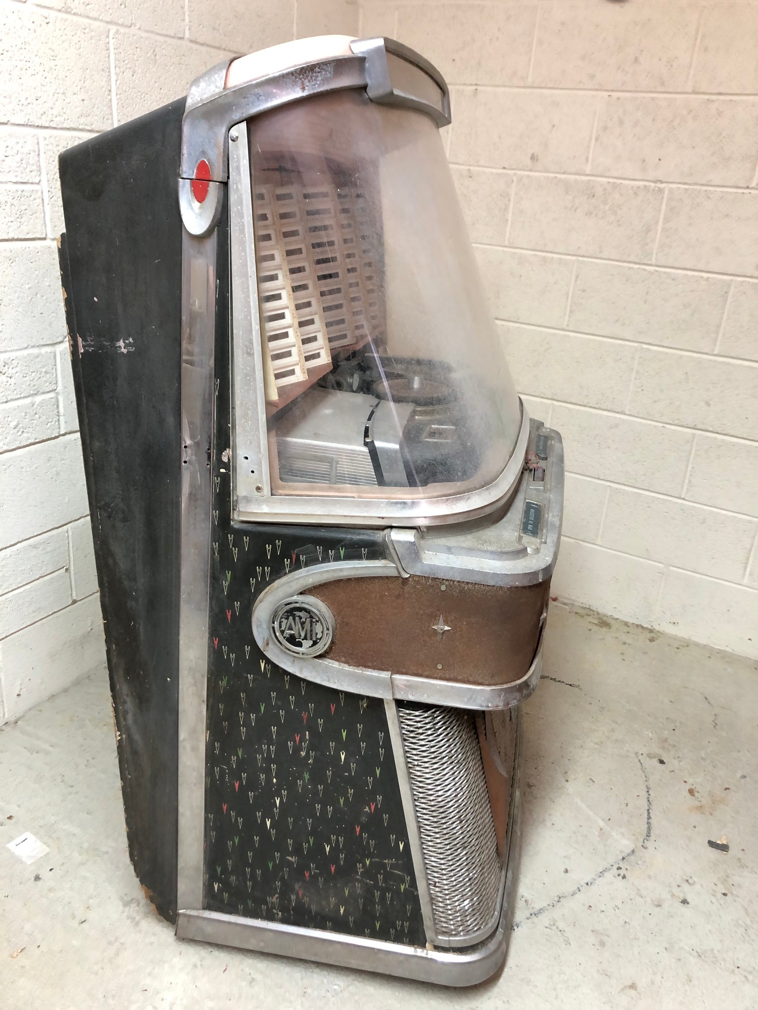 Rare 1950s Bal-AMi 200 Jukebox in "Barn Find" condition and in need of complete restoration, - Image 4 of 27