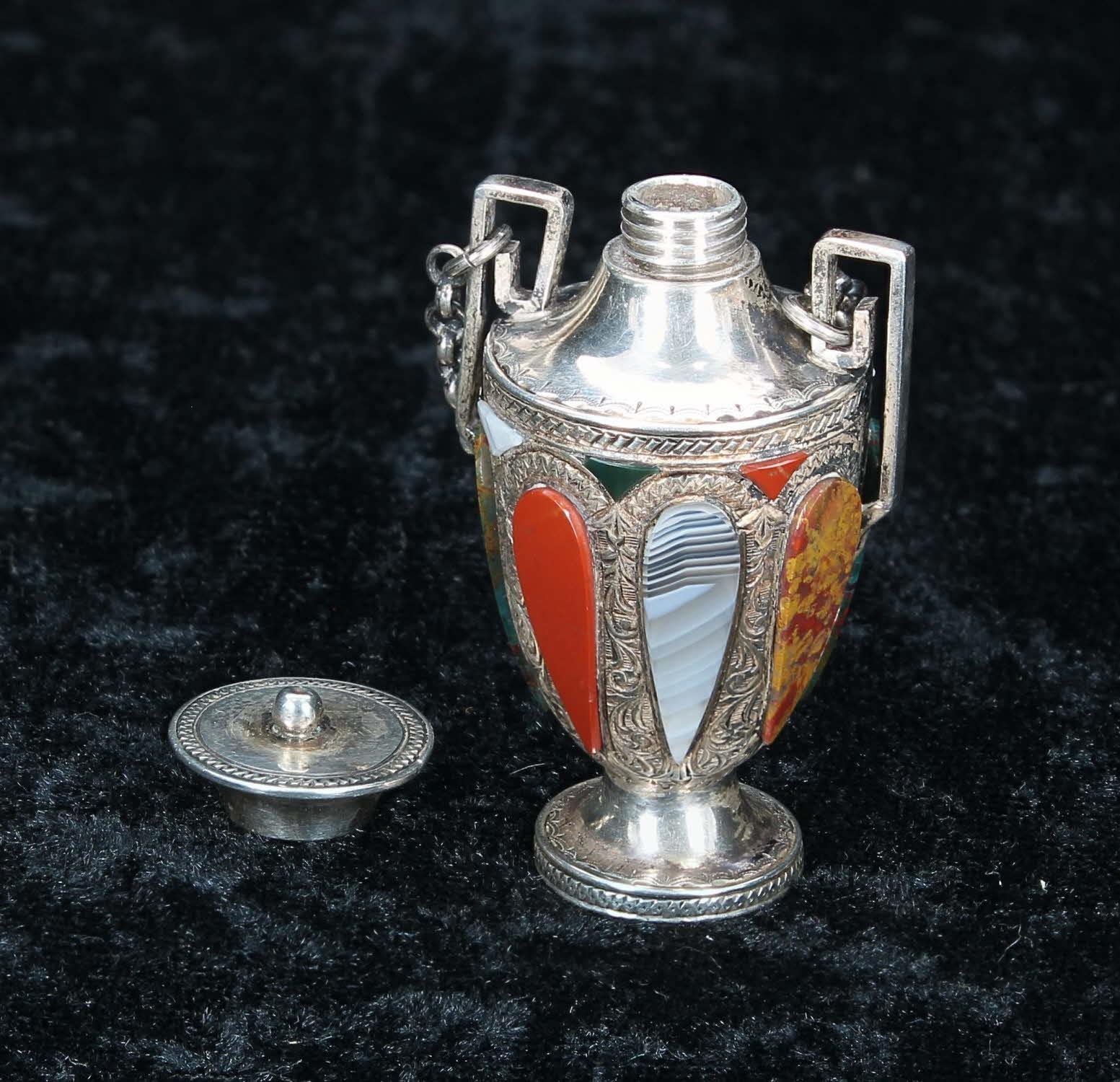Victorian silver novelty scent bottle modelled as a classical twin-handle vase, the sides mounted - Image 2 of 2