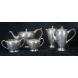 Edward Barnard & Sons for Tiffany & Co. London silver bachelor tea set, comprising teapot, cream jug