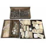 Quantity of wristwatch and pocket watch crystal glasses, within 3 wooden cases