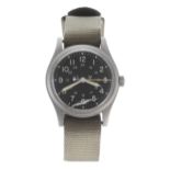 Hamilton US Military General Purpose gentleman's wristwatch, the H3 dial with Arabic numerals, inner
