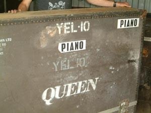 Queen and The Alarm - Owned and played Kawai EP308 electric grand piano, made in Japan, ser. no. - Image 5 of 10