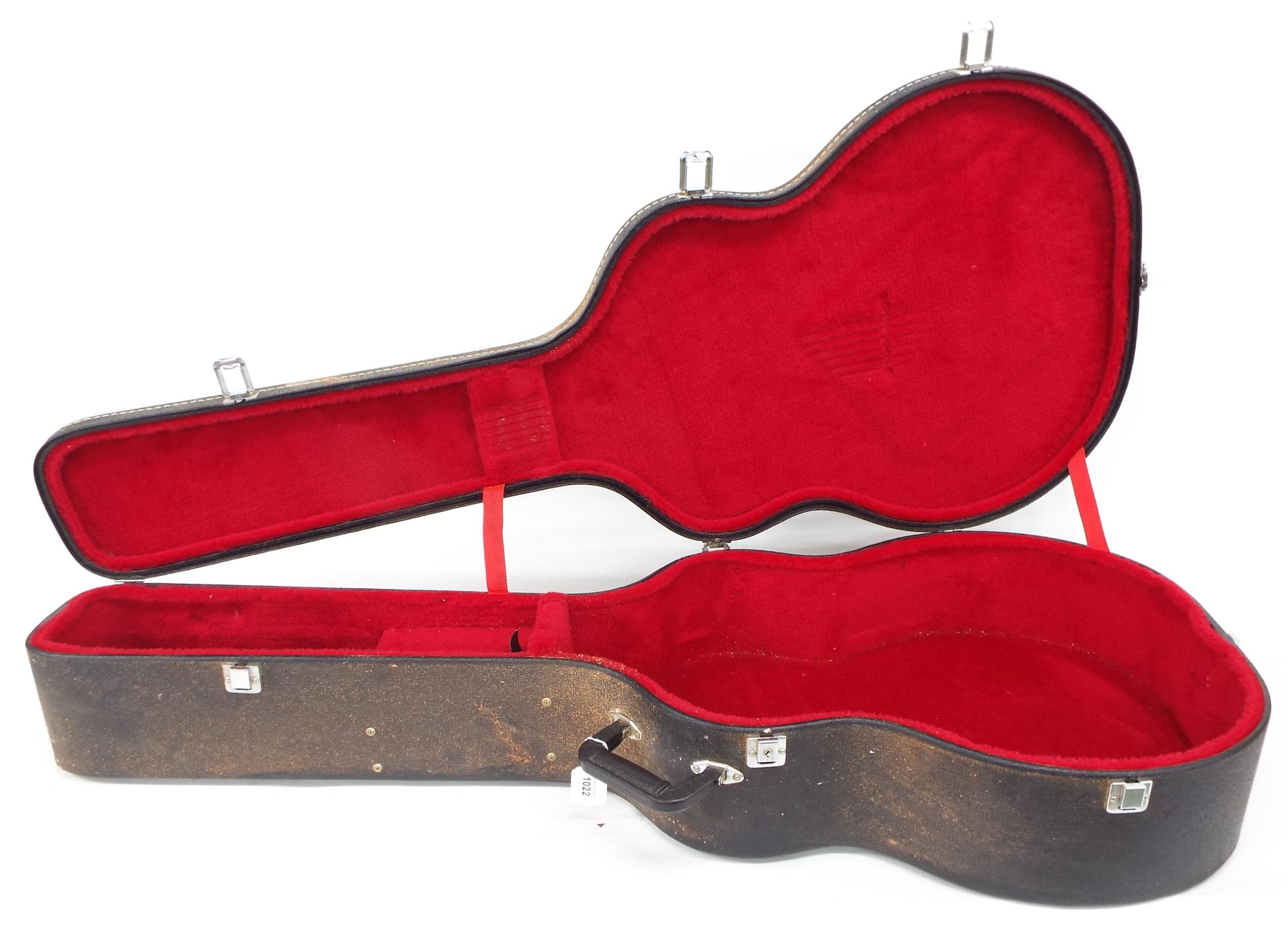 Acoustic guitar hard case suitable for a 17" approx lower bout guitar