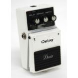 Denio Delay guitar pedal