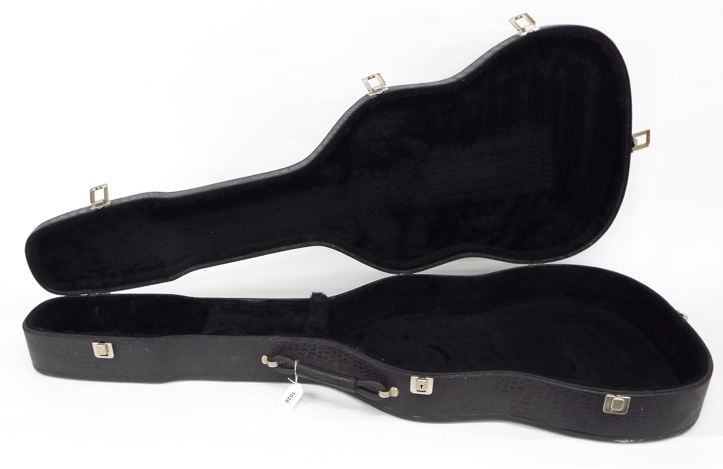 Thinline electric guitar hard case suitable for a 16" lower bout approx guitar, 3" deep