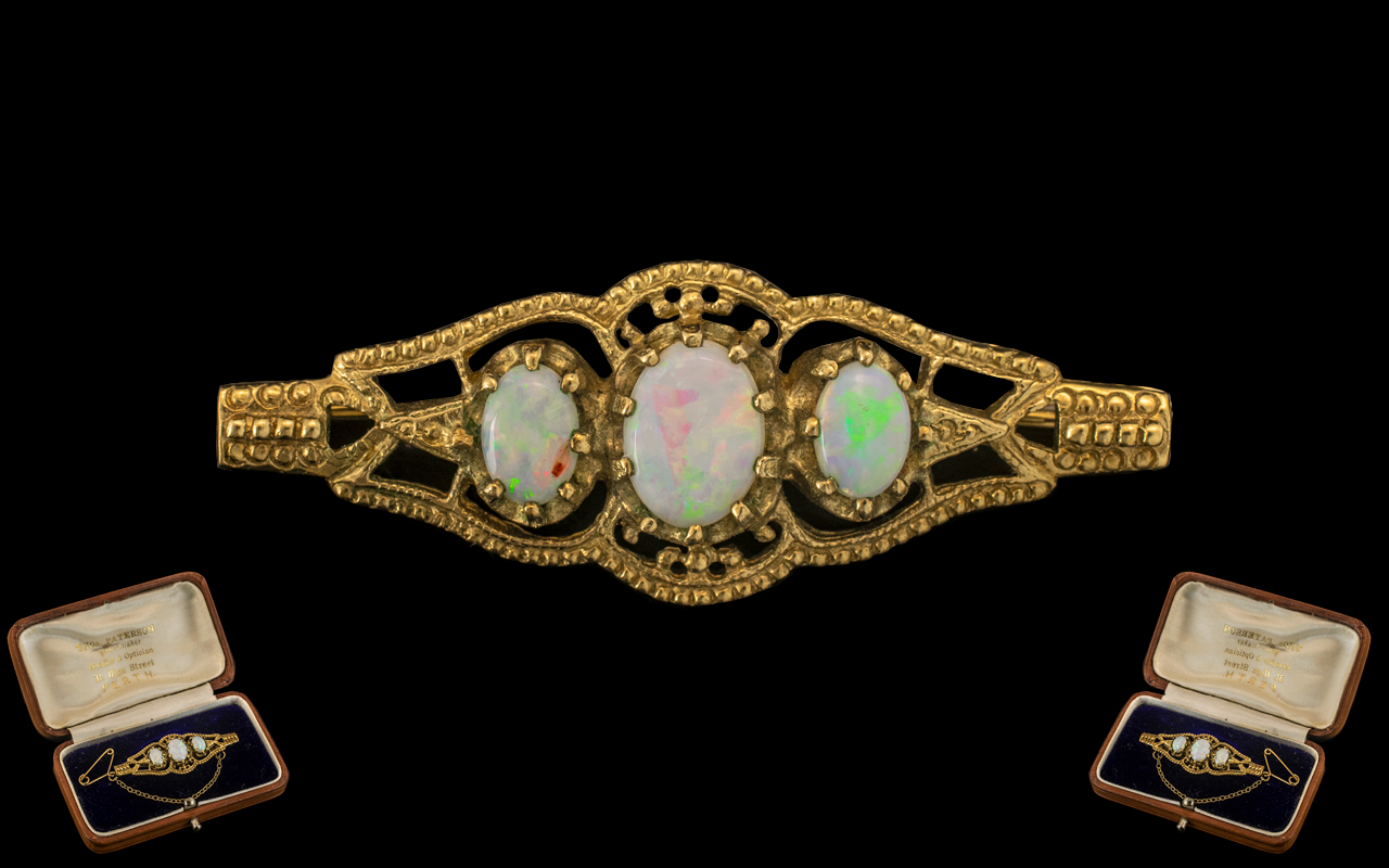 Antique Style 9ct Gold Attractive Opal S