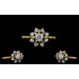 18ct Gold and Platinum Attractive Diamond Set Cluster Ring of Pleasing Design.