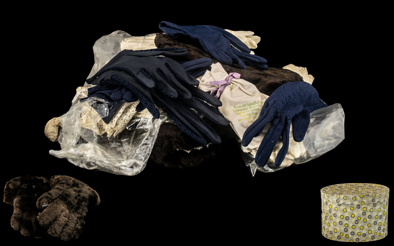 Hatbox Containing Vintage Gloves & Lace, comprising three pairs of navy blue gloves, a quantity of