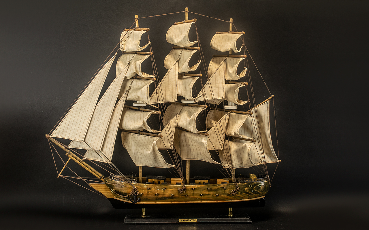 Fragata Siglo XVIII Impressive and Large Wooden 19th Century Spanish Model Sailing Ship of Excellent