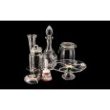 Collection of Glassware, comprising: a