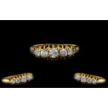 Antique Period 18ct Gold - Attractive 5 Stone Diamond Set Ring - Gallery Setting.