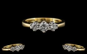 18ct Gold - Superb Quality Ladies 3 Ston